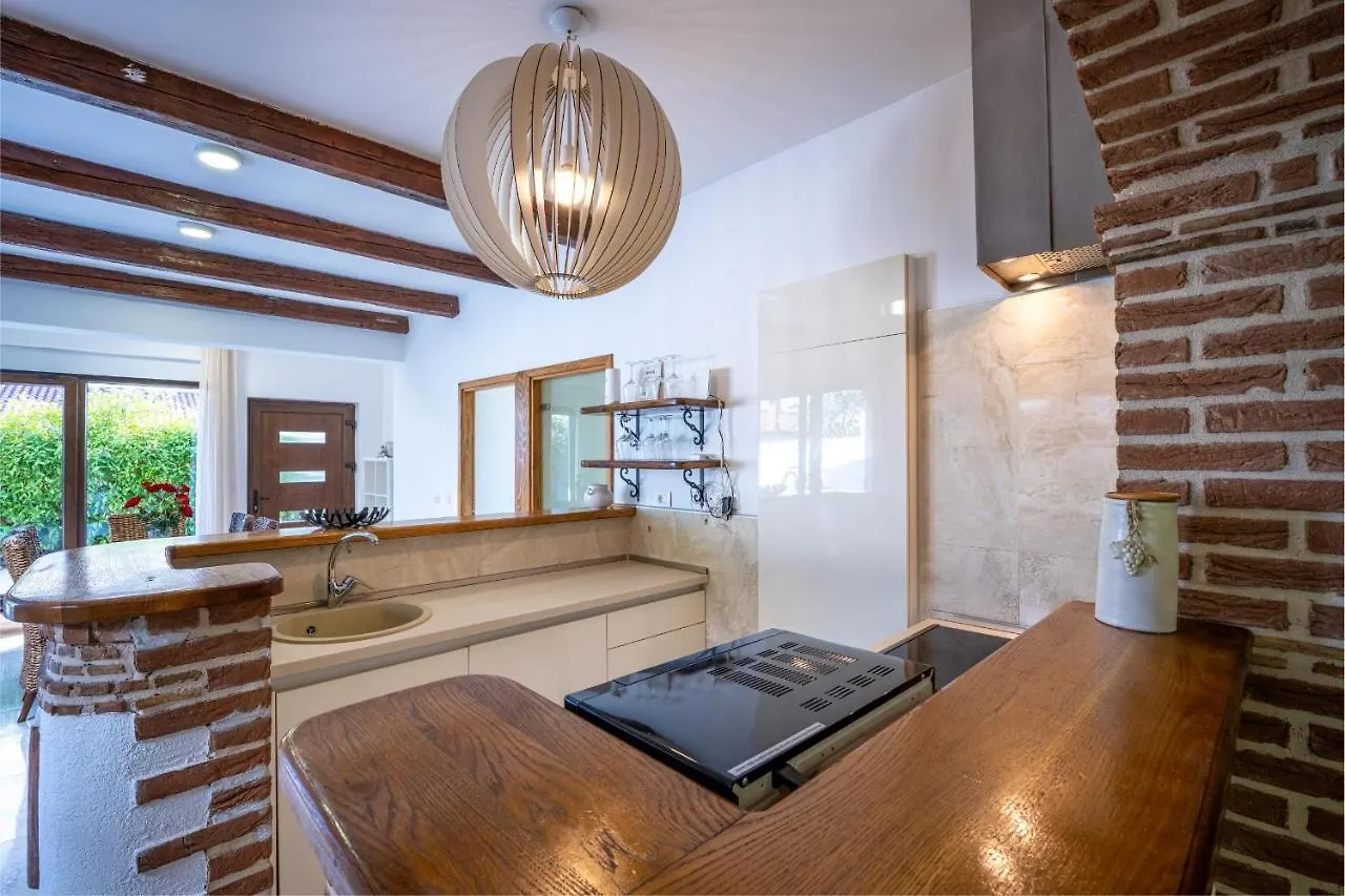 Dolce Vita Apartments Porec 0*,