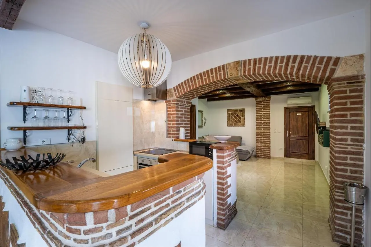 Dolce Vita Apartments Porec