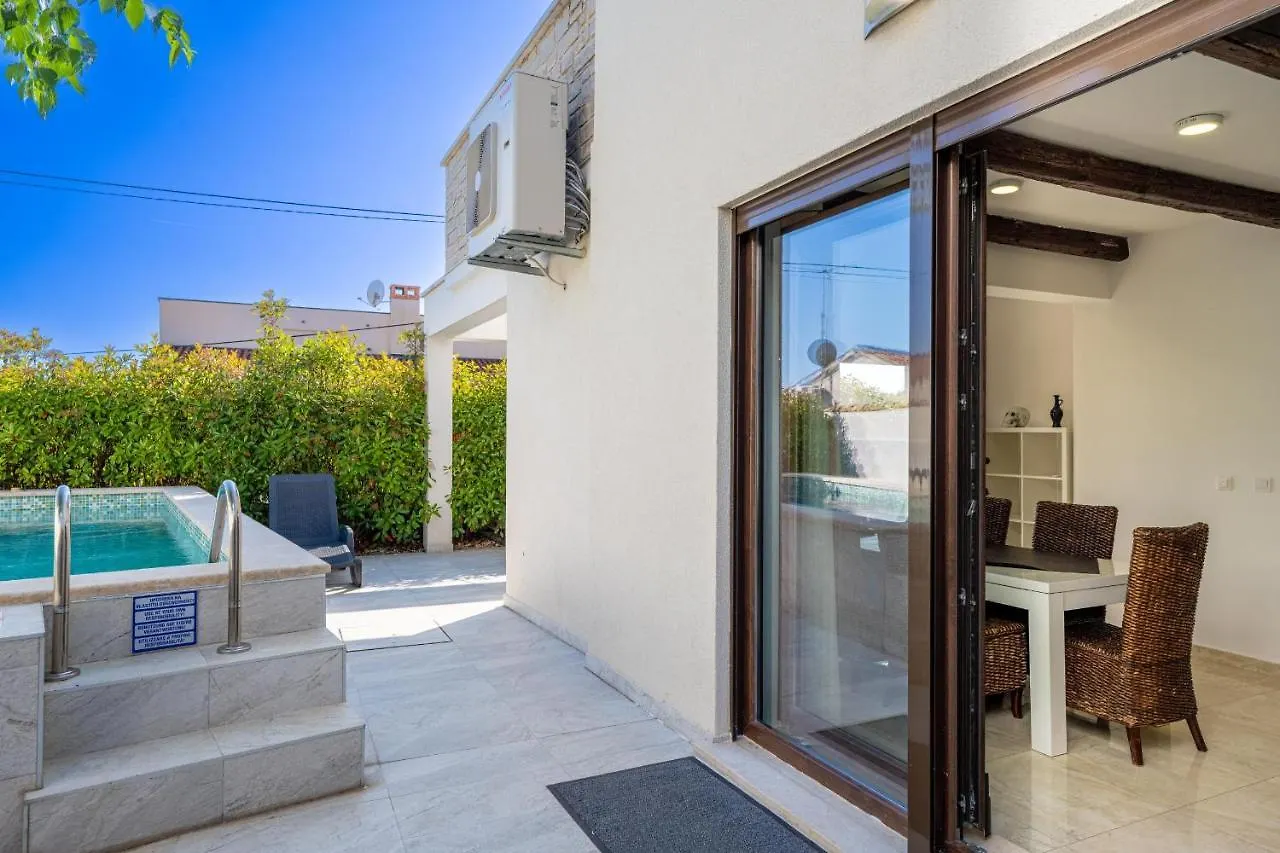 Dolce Vita Apartments Porec