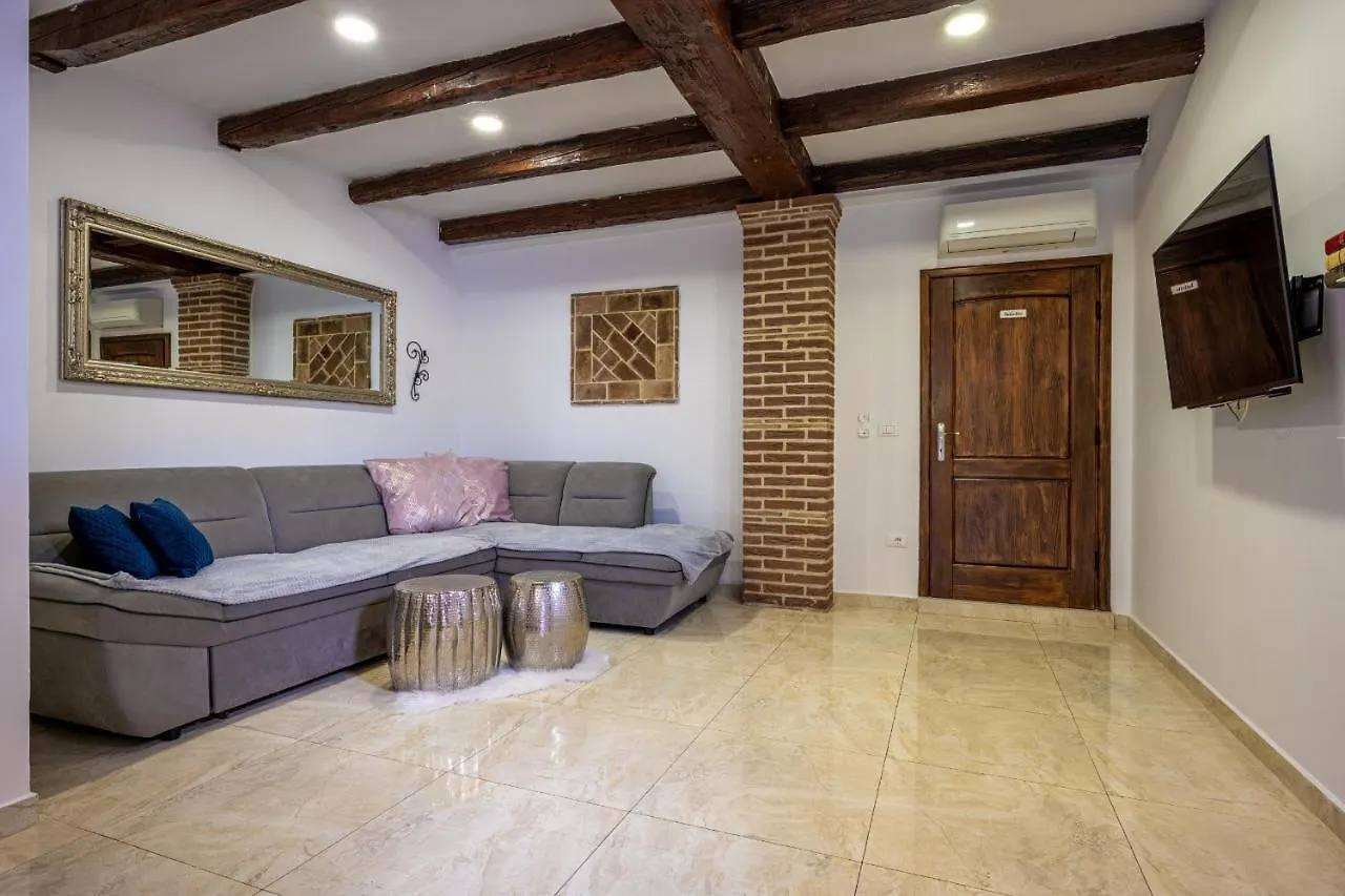 Dolce Vita Apartments Porec Croatia