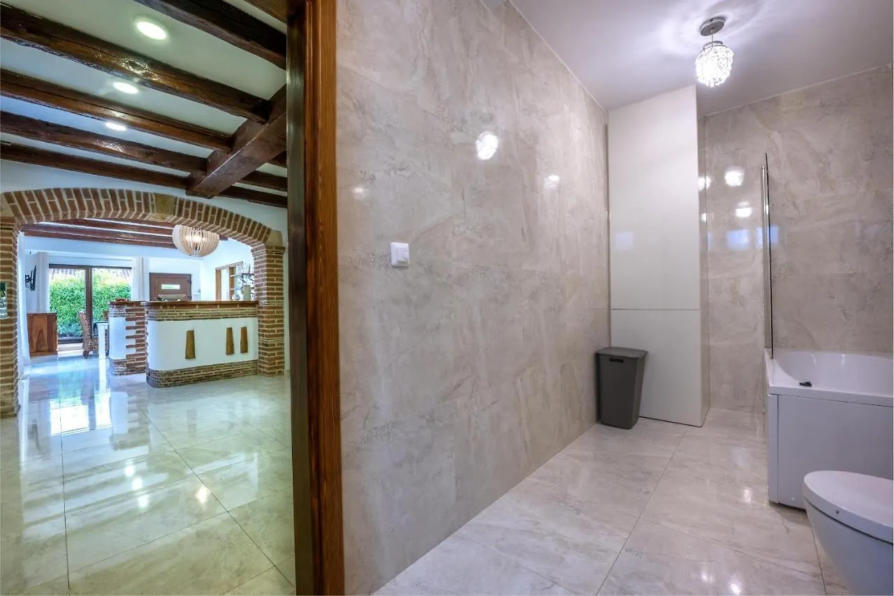 Dolce Vita Apartments Porec 0*,