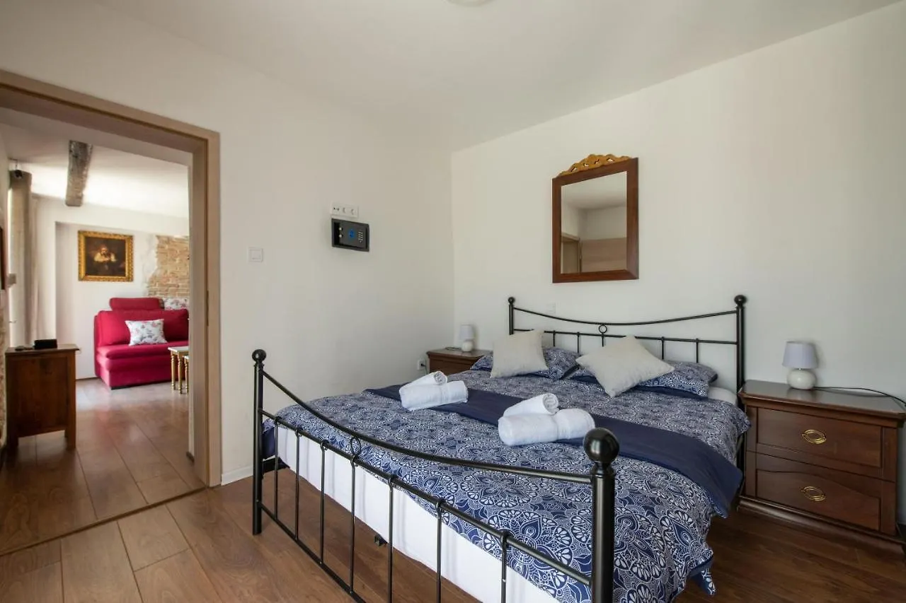 Dolce Vita Apartments Porec
