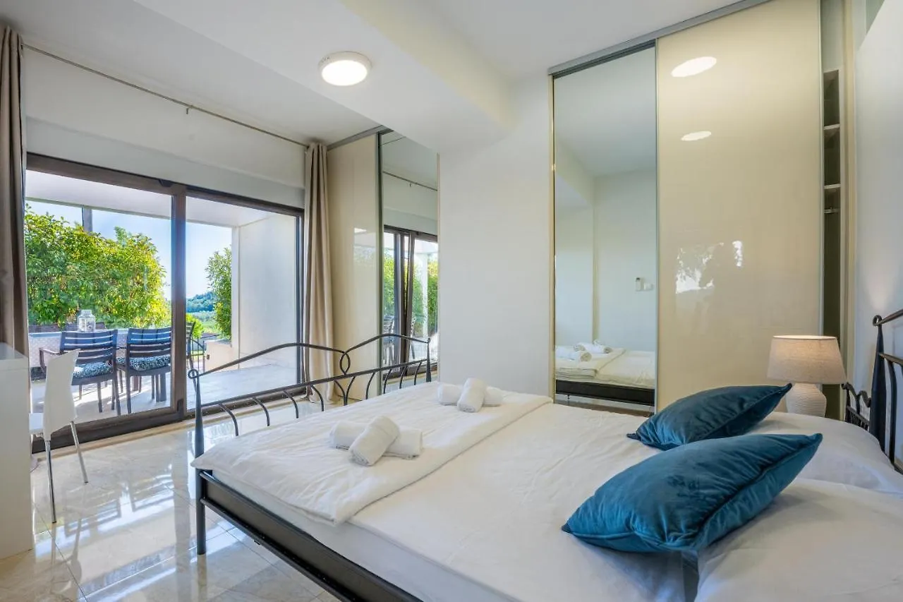 Dolce Vita Apartments Porec