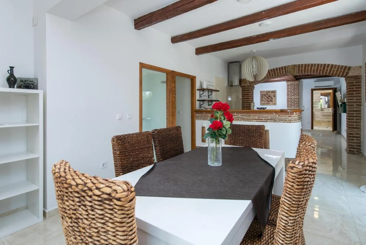 Dolce Vita Apartments Porec
