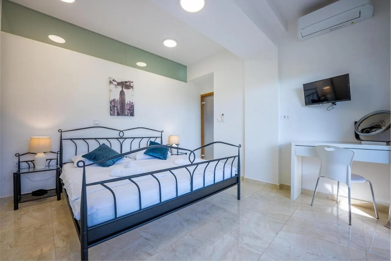 Dolce Vita Apartments Porec