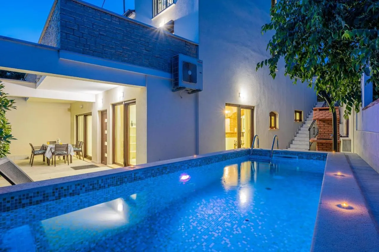 Dolce Vita Apartments Porec Croatia